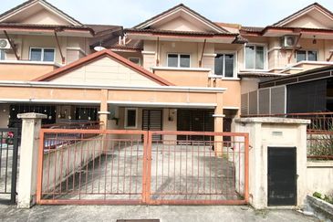 Lorong Az-Zaharah 10/20