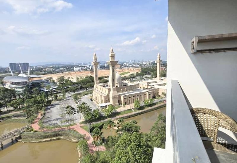 Suria Residence by Sunsuria