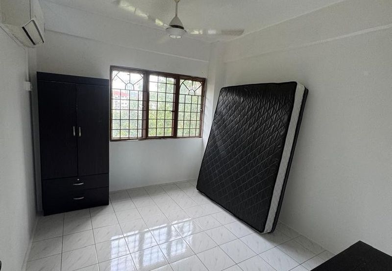 Flat Taman Bunga Negara