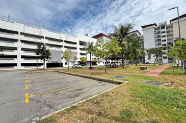 Kristal Heights, Shah Alam