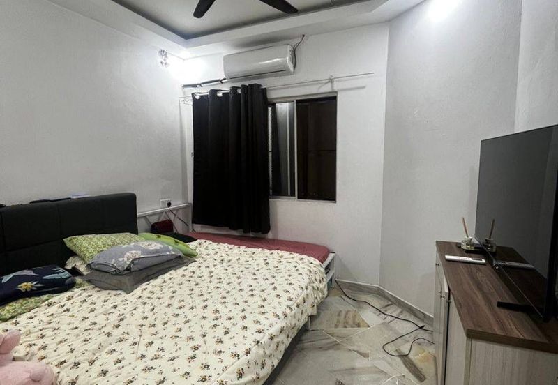 1 Storey Terrace Tmn Alam Perdana, Puncak Alam