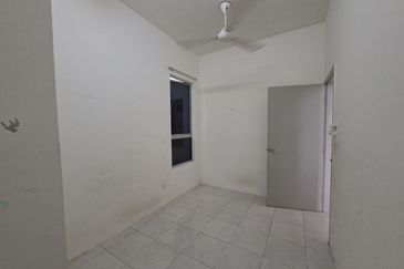 Taman Tasik Semenyih (Lake Residence)