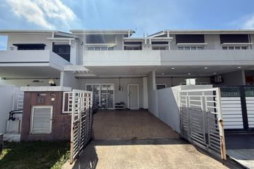 Saron @Bandar Bukit Raja