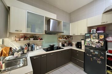 Saron @Bandar Bukit Raja