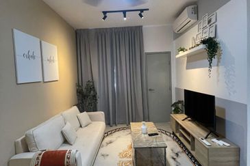 Tangerine Suites @ Sunsuria City