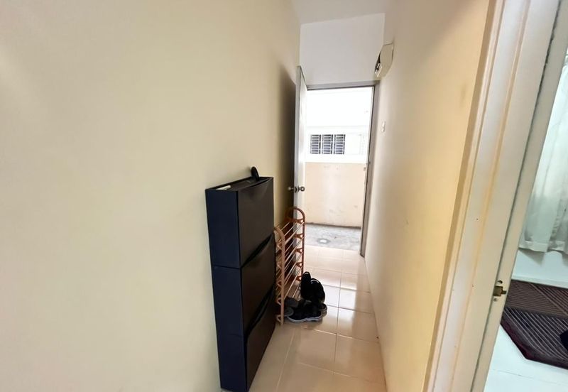 Residensi Bistaria, Ukay Bistari