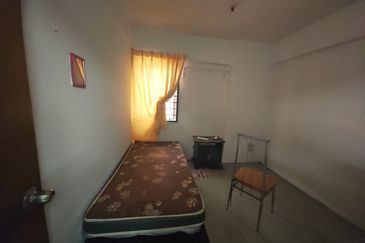 Pangsapuri Putra Damai