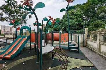 Persanda 3 Apartment