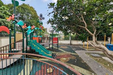 Persanda 3 Apartment