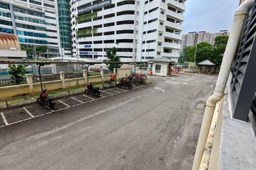 Persanda 3 Apartment