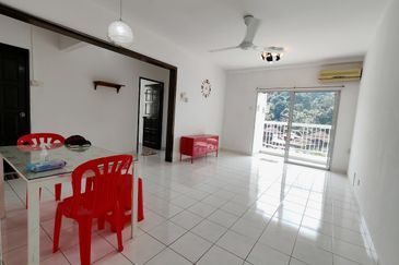 Pangsapuri Kristal (Crystal Tower), Taman Bukit Indah