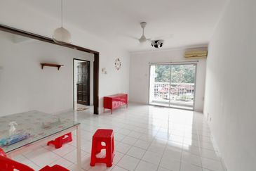 Pangsapuri Kristal (Crystal Tower), Taman Bukit Indah