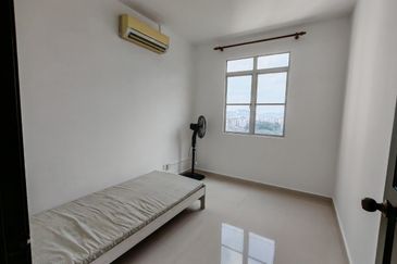 Pangsapuri Kristal (Crystal Tower), Taman Bukit Indah