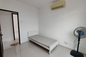 Pangsapuri Kristal (Crystal Tower), Taman Bukit Indah