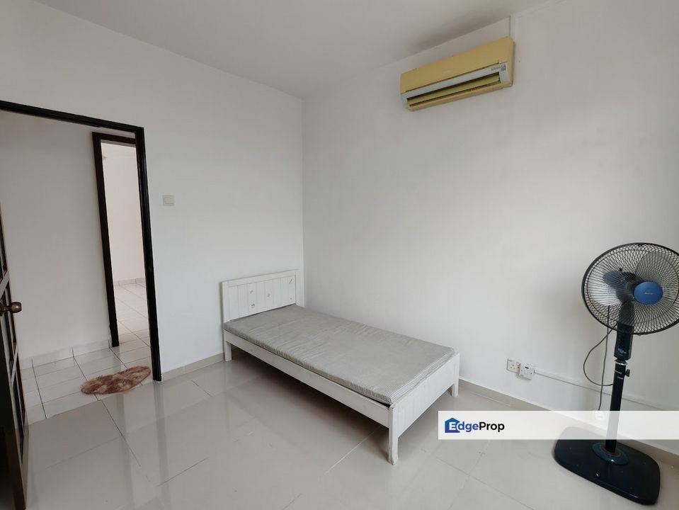 Crystal Tower Apartment, Bukit Indah Ampang, Selangor, Ampang