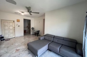 Pangsapuri Lili, Taman Bukit Subang, Seksyen U16