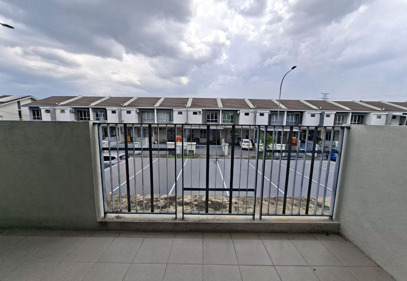 Taman Tasik Semenyih (Lake Residence)