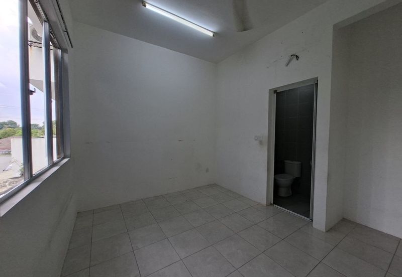 Taman Tasik Semenyih (Lake Residence)