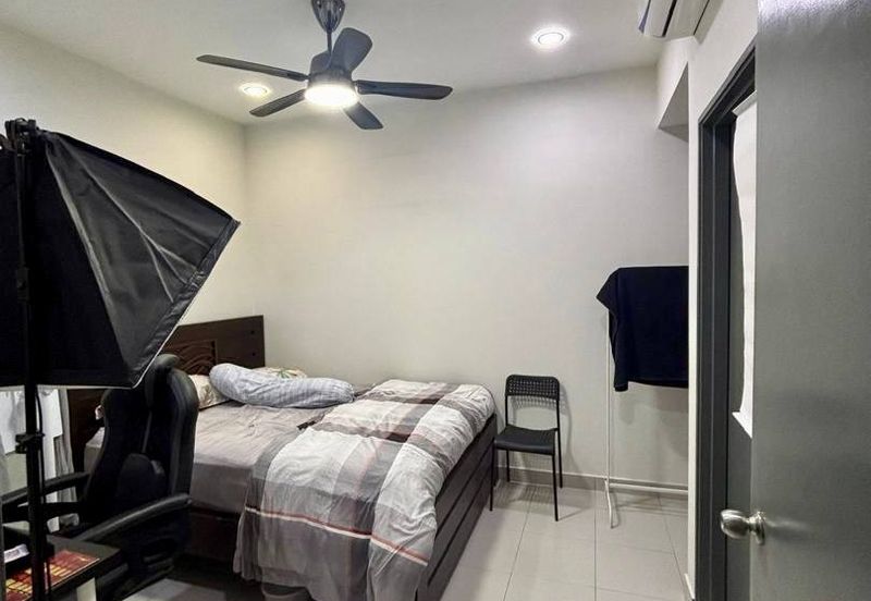 Persiaran Puncak Alam 1 