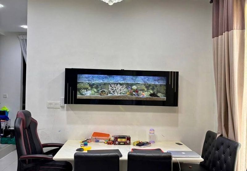 Persiaran Puncak Alam 1 