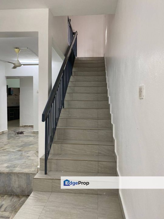 2 1/2 Tingkat Teres Bandar Country, Rawang, Selangor, Rawang