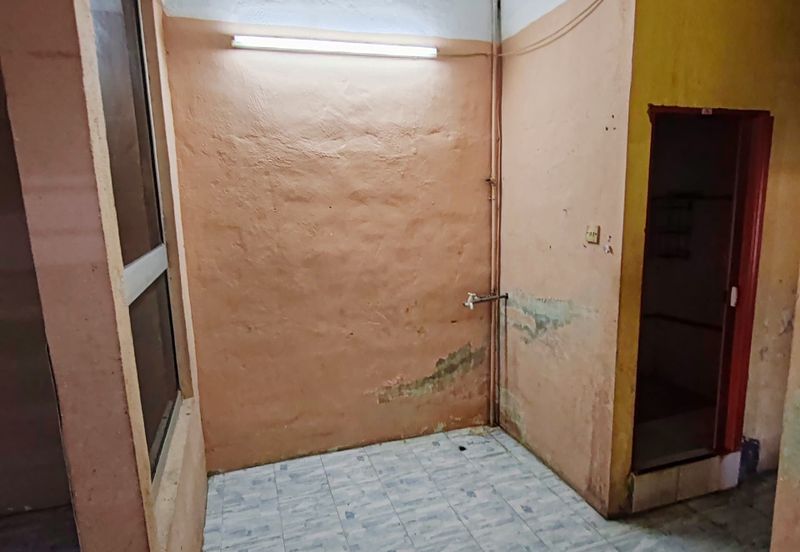 Teres 1 Tingkat Taman Ria, Arau Perlis