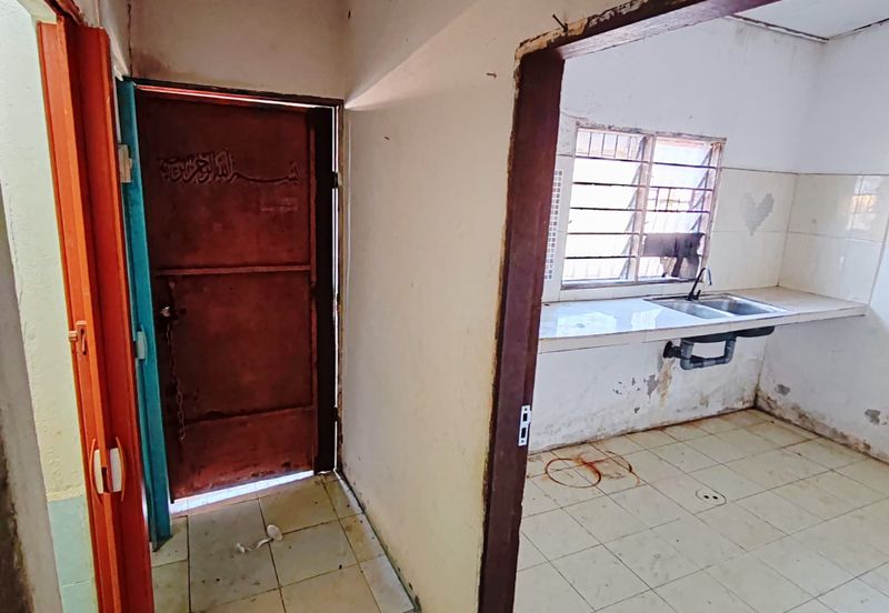 Teres 1 Tingkat Taman Ria, Arau Perlis