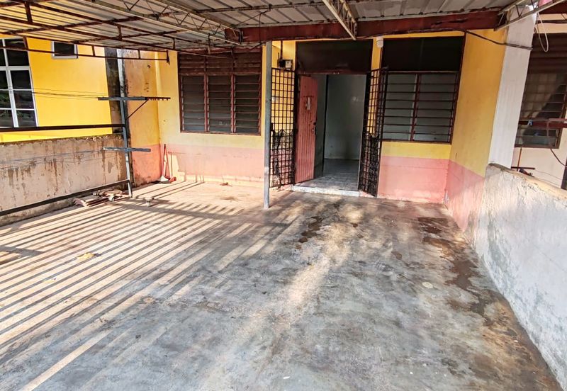 Teres 1 Tingkat Taman Ria, Arau Perlis