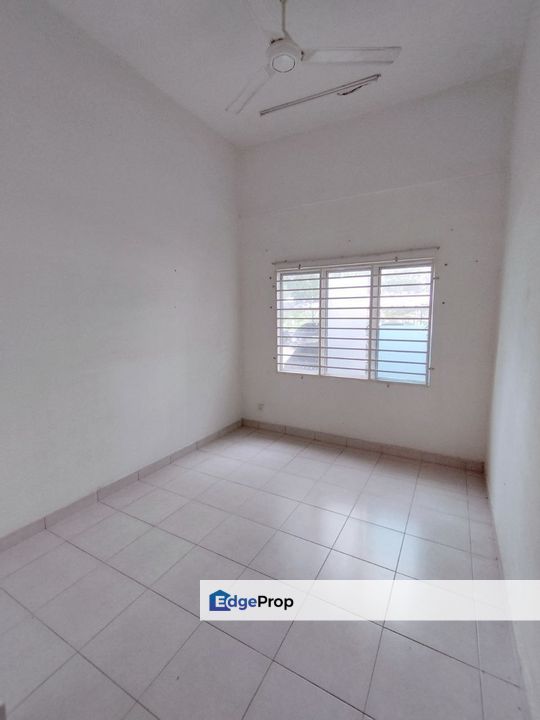 Apartment Suria Permai, Seri Kembangan, Selangor, Puchong South