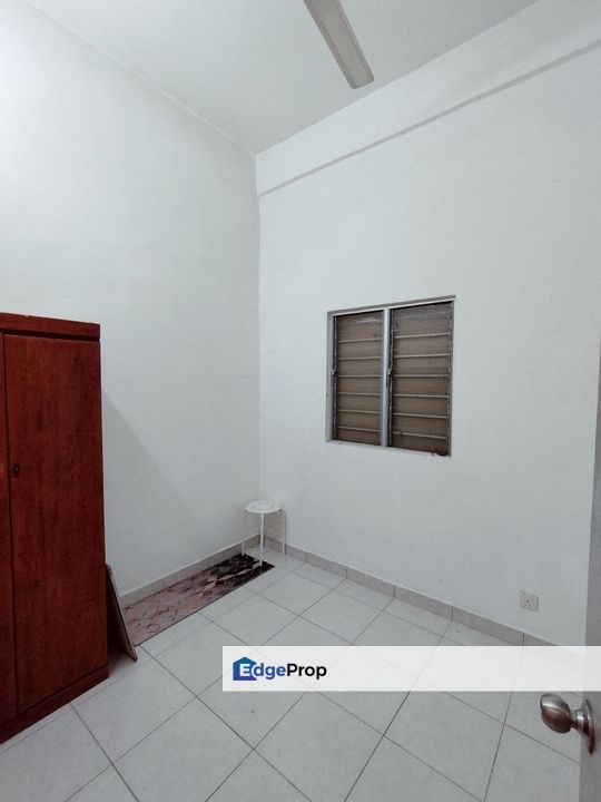 Apartment Suria Permai, Seri Kembangan, Selangor, Puchong South