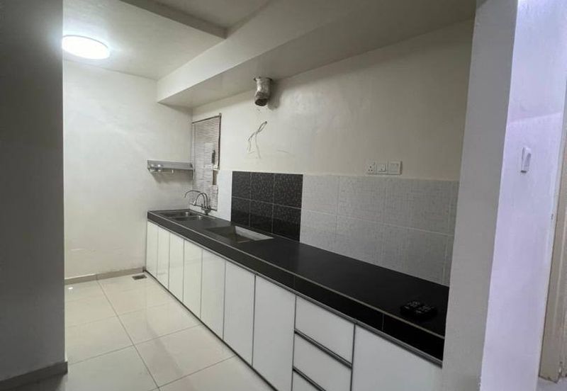 Apartment Teratai, Taman Sutera