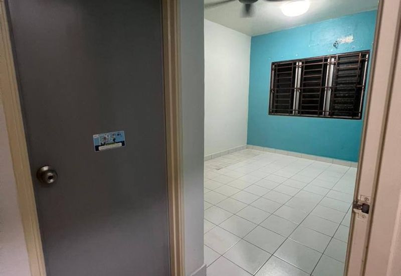 Apartment Teratai, Taman Sutera