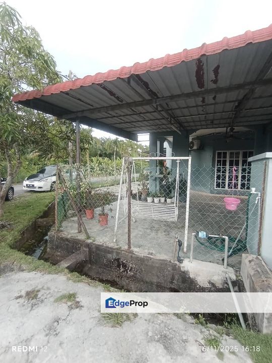 Single Storey Tmn Pahlawan, Telok Panglima Garang, Selangor, Telok Panglima Garang
