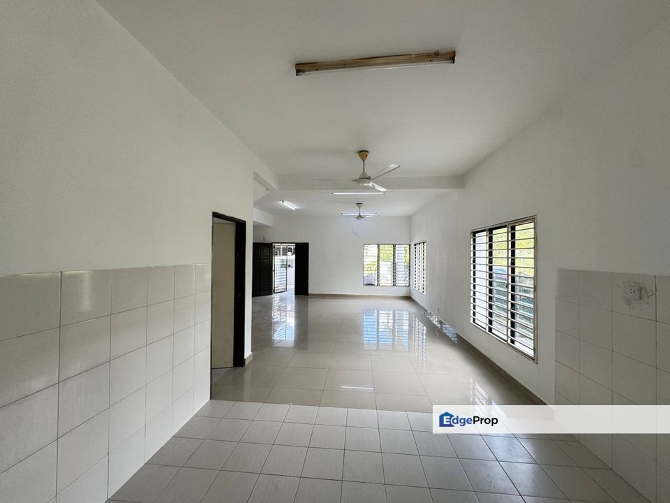 2 Storey Terrace Saujana, Rawang, Selangor, Rawang