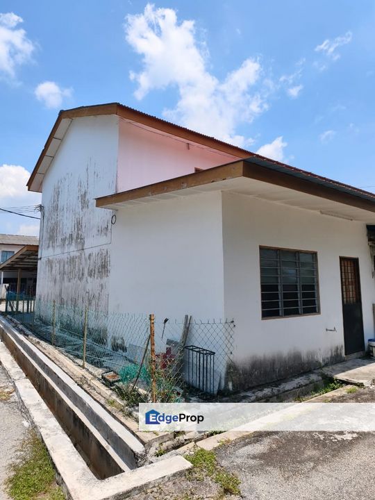 2 Storey Terrace Tmn Desa Jaya, Tanjong Karang, Selangor, Tanjong Karang 