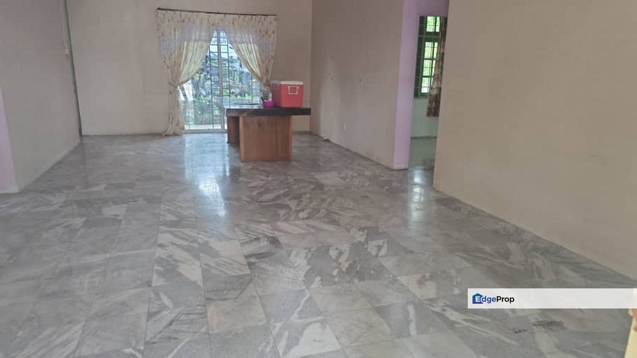 1 Storey Semi D Tmn Seri Gelugor, Penang, Penang, Tasek Gelugor