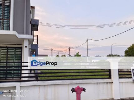 2 Storey Terrace, Saujana KLIA Kota Warisan Sepang, Selangor, Sepang