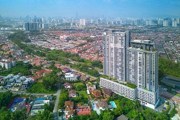 Waltz Residences @ Paradigm Garden City