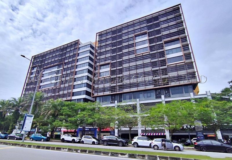 Radia Retail, Seksyen U8