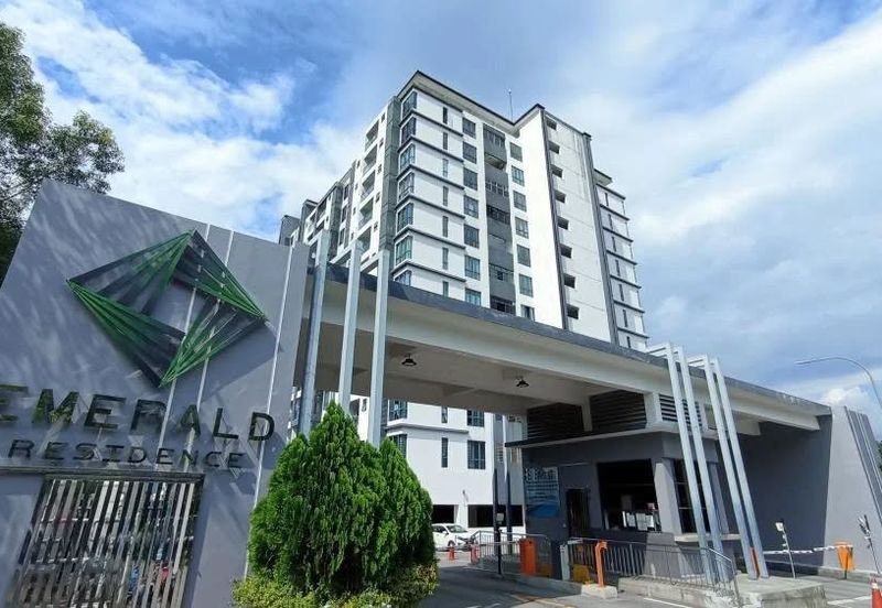 Emerald Residence