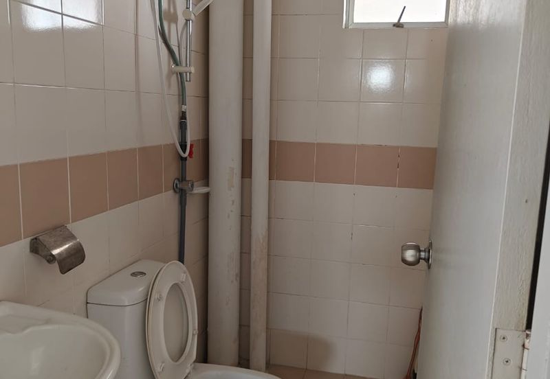 PUNCAK BANYAN CONDOMINIUM