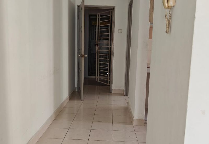 PUNCAK BANYAN CONDOMINIUM