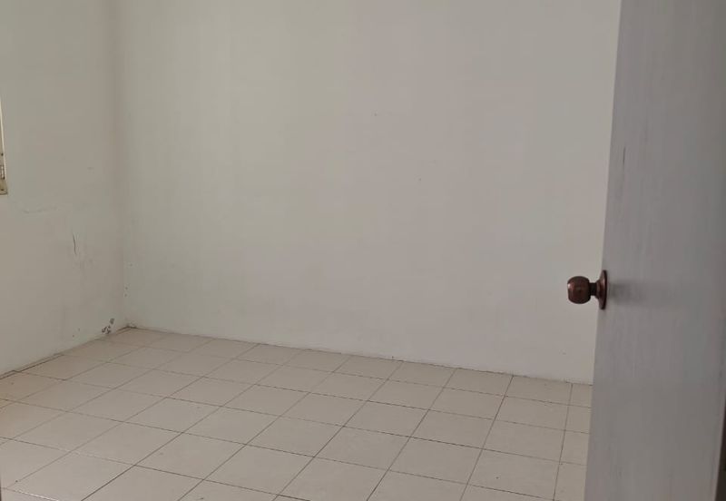 PUNCAK BANYAN CONDOMINIUM