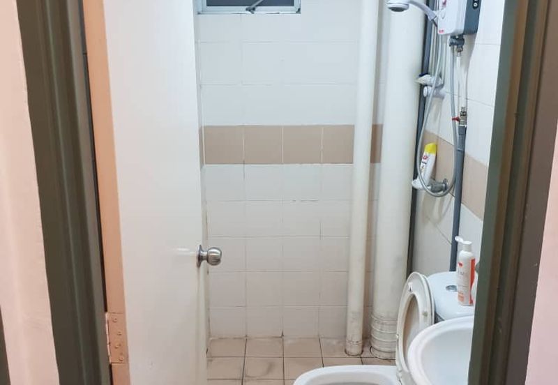 PUNCAK BANYAN CONDOMINIUM