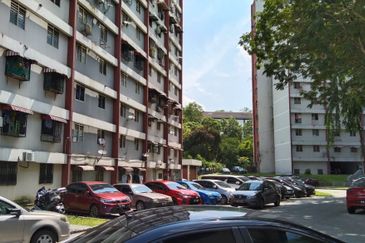 Bukit Cheras Apartment