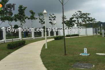 Tenderfields @ Eco Majestic