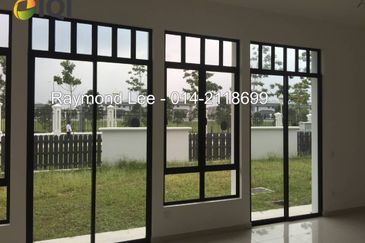 Tenderfields @ Eco Majestic