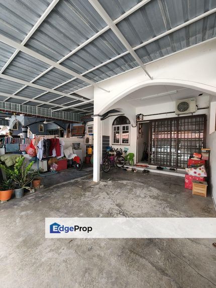 Menglembu Impiana Adril 1.5 Storey House for Sale, Perak, Menglembu