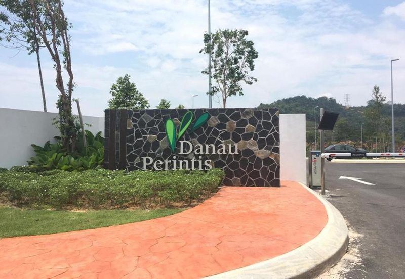 Danau Perintis