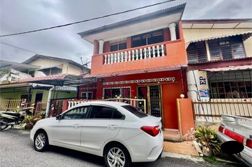 Taman Jujur, Sikamat